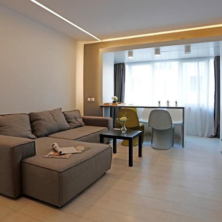 بوخارست Platinum Apartment With 2 Bedrooms المظهر الخارجي الصورة