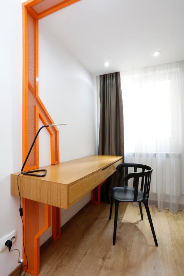 بوخارست Platinum Apartment With 2 Bedrooms المظهر الخارجي الصورة